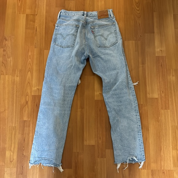 Levi’s 501 26 x 28 button fly - Picture 2 of 3